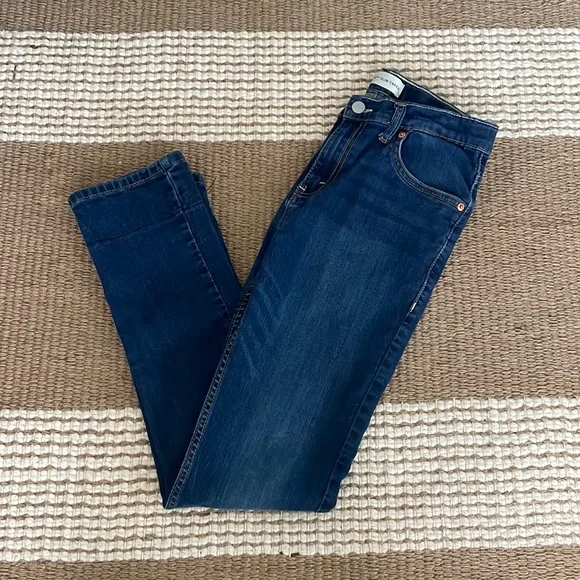 Levi’s Jeans! - Picture 2 of 6